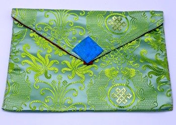 Etui for mediation books.