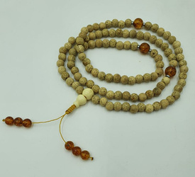 Mala 108  - lotos root 6 mm with amber