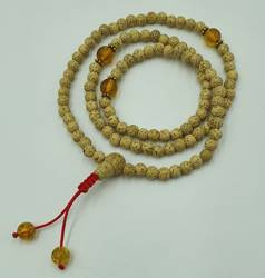 Mala 108 - lotos root 6 mm  with amber