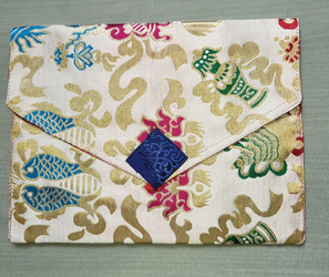 Etui for meditation leaflet - colourful