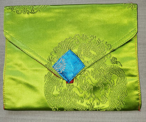 Etui for meditation leaflet - celadon