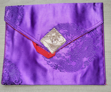 Etui for meditation leaflet - violet