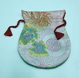 Woreczek na male - różowy we wzory